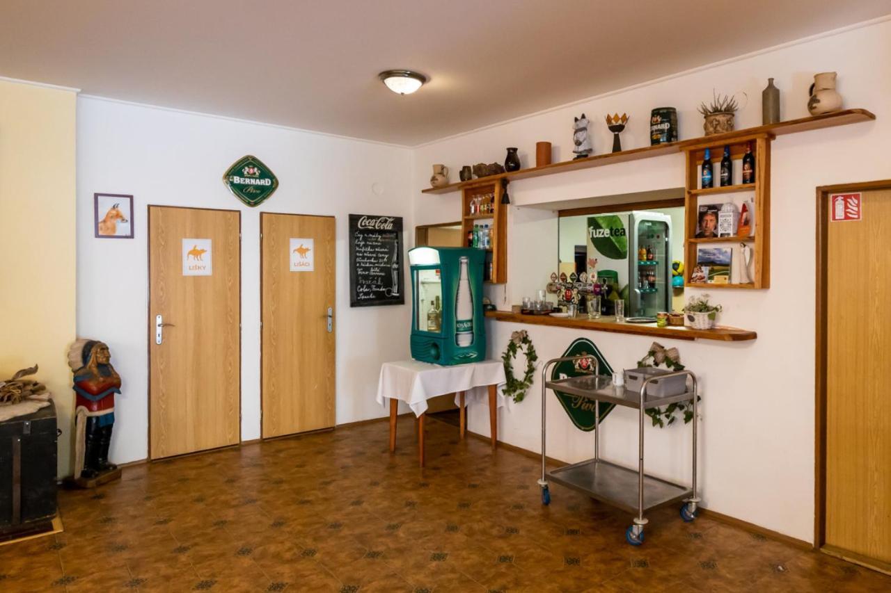 Lisci Mlyn Hotell Frenštát pod Radhoštěm Exteriör bild