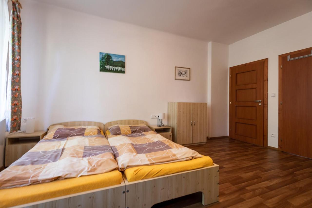 Lisci Mlyn Hotell Frenštát pod Radhoštěm Exteriör bild